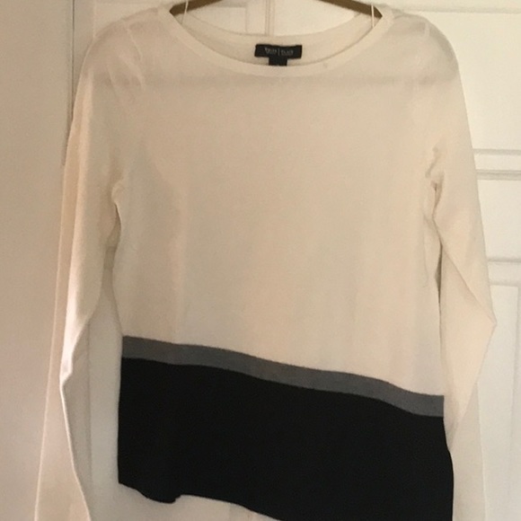 White House Black Market Sweaters - Ladies Sweater Top